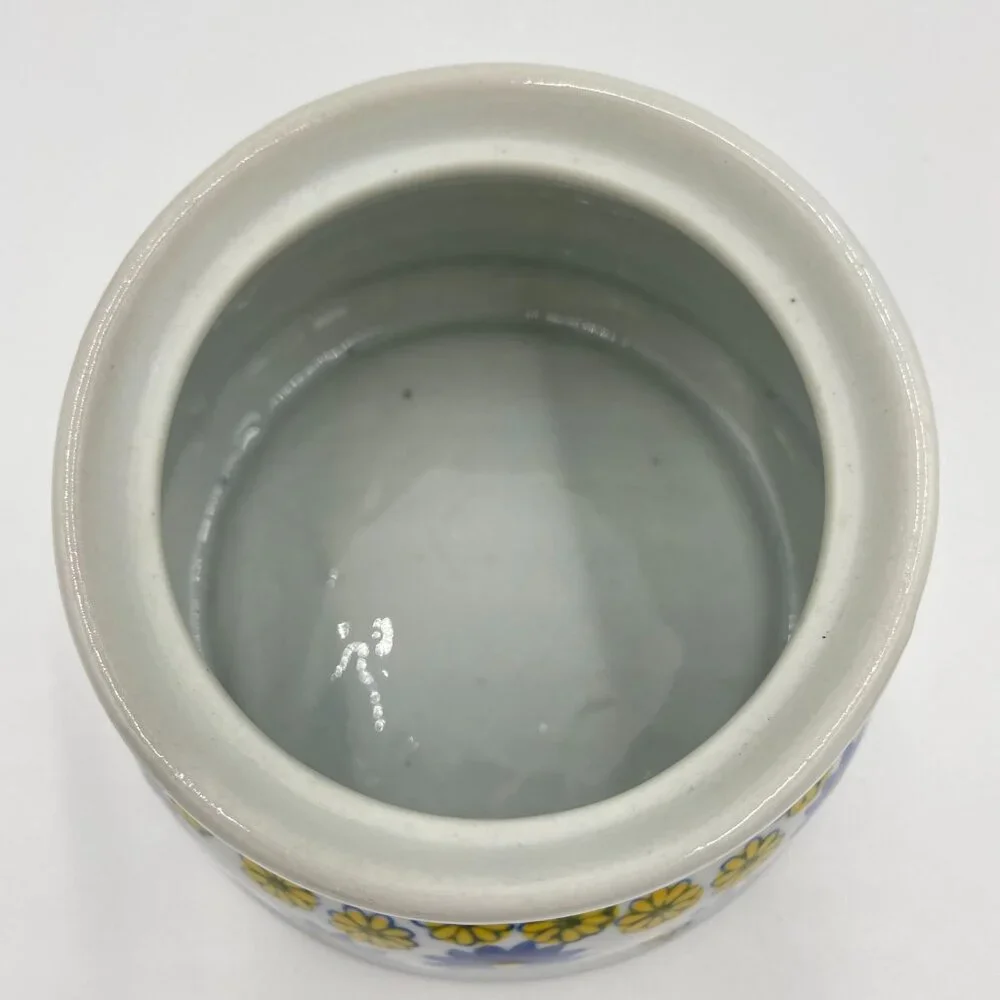Vintage Jar‎ Small Floral Lid Keepsakes Ceramic White Blue Yellow Daisies Signed